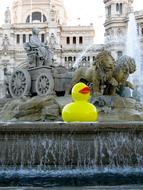 dEmo sculpture of a Rubber Duckie in fountain in Madrid