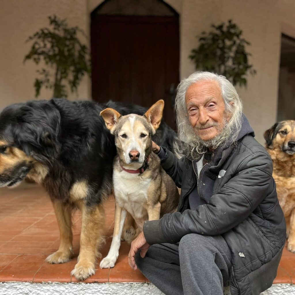 Jose "Pepe" Royo at home with his dogs Noé, Beca and Teo